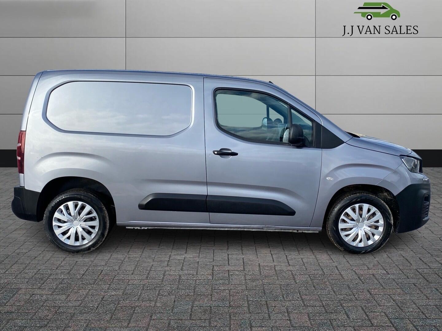 Used Peugeot Partner 2019 for sale - 77625609: Photo 7