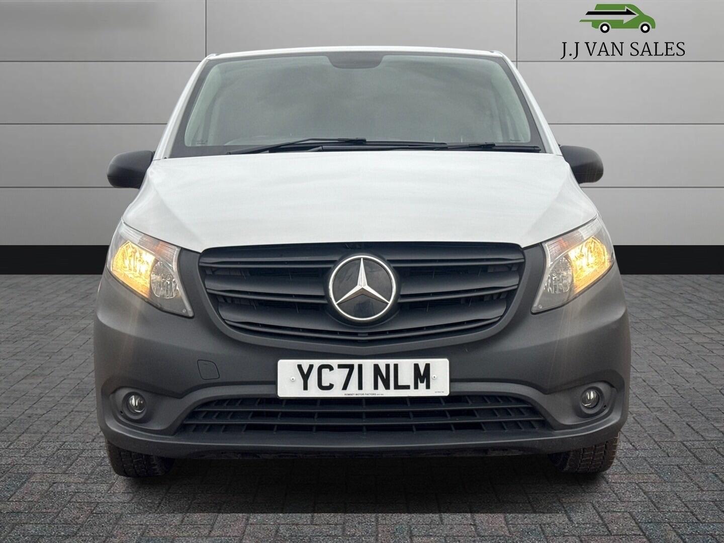 Used Mercedes-Benz Vito for sale - 77267638: Photo 2