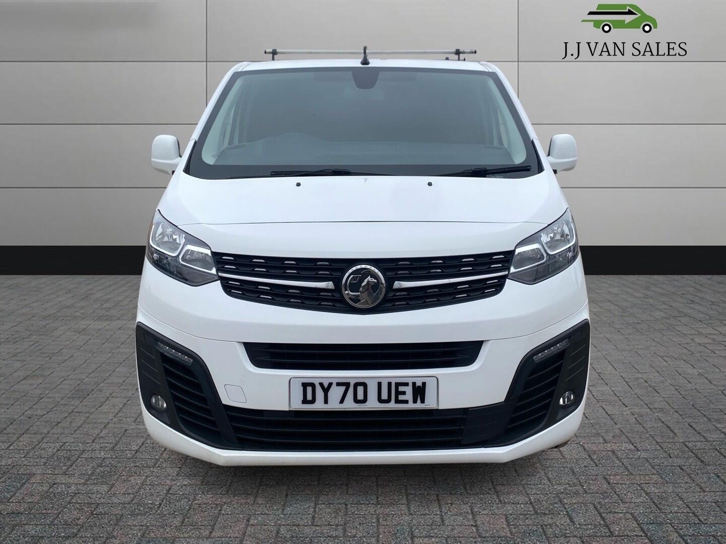 Used Vauxhall Vivaro 2020 for sale - 76283899: Photo 2