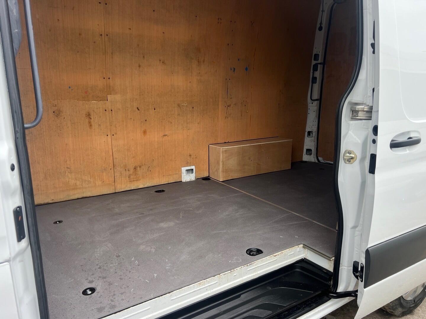 Used Mercedes-Benz Sprinter for sale - 77684337: Photo 12