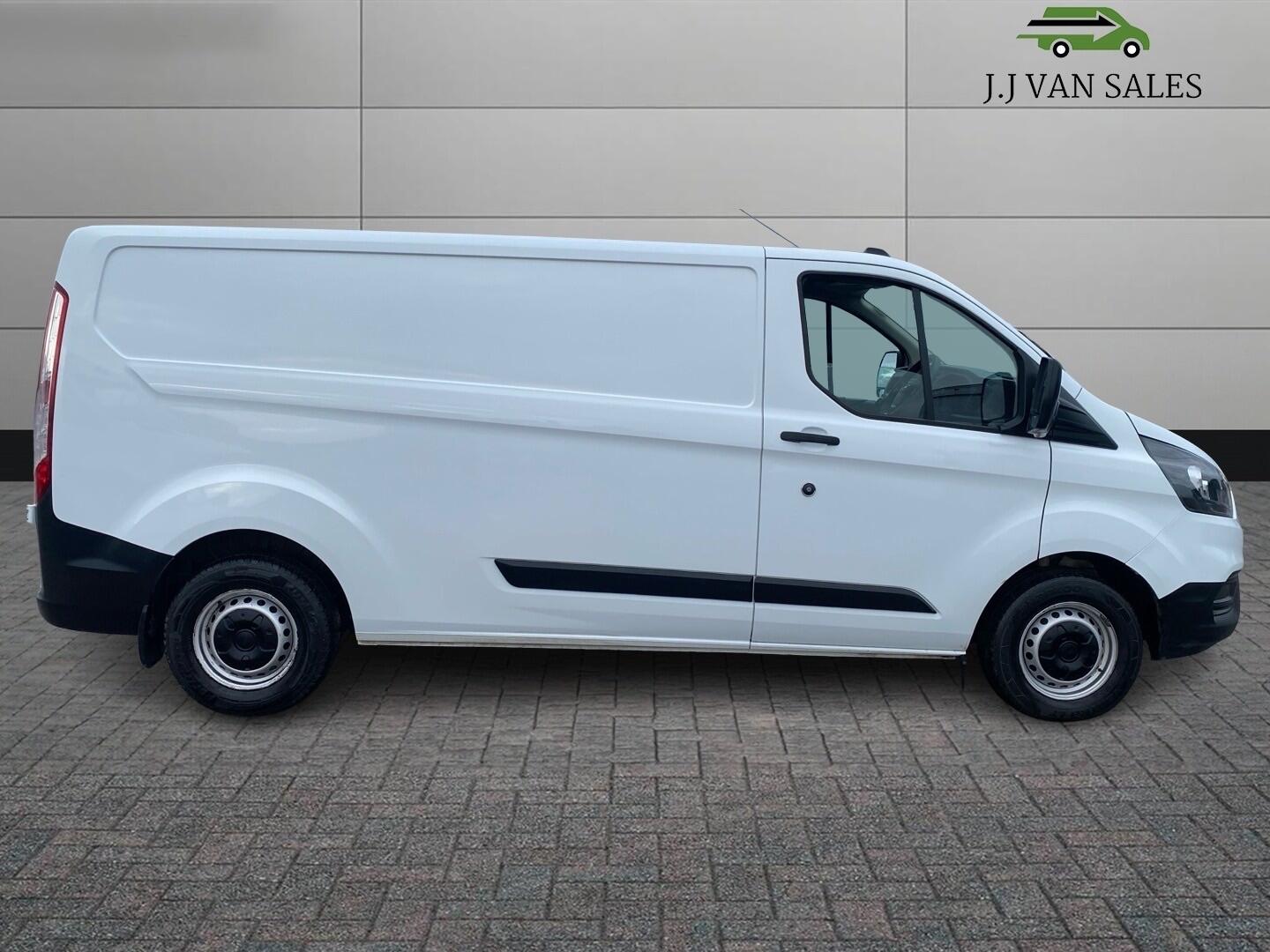 Used Ford Transit Custom 2020 for sale - 76976589: Photo 5