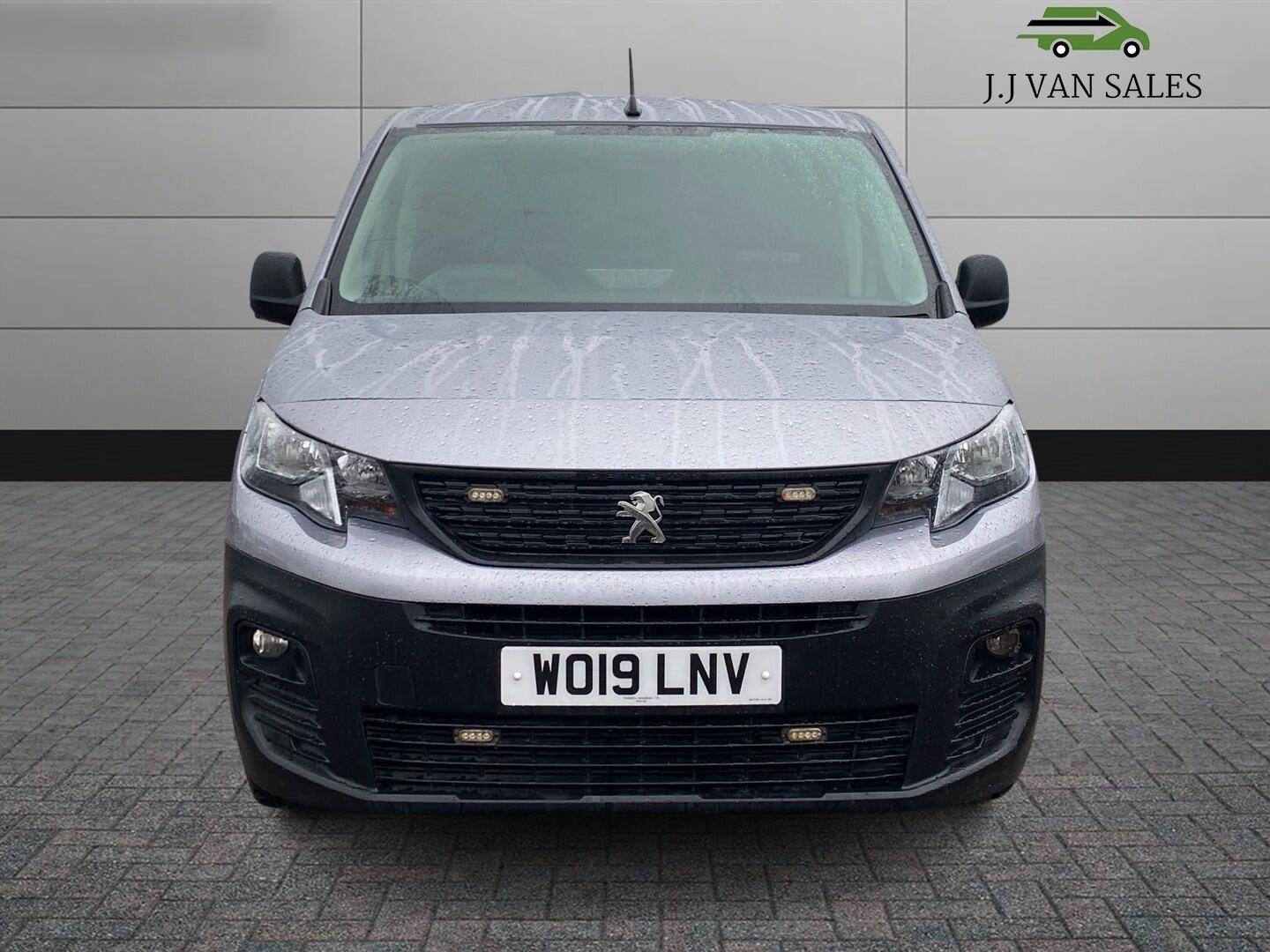 Used Peugeot Partner 2019 for sale - 77191106: Photo 2