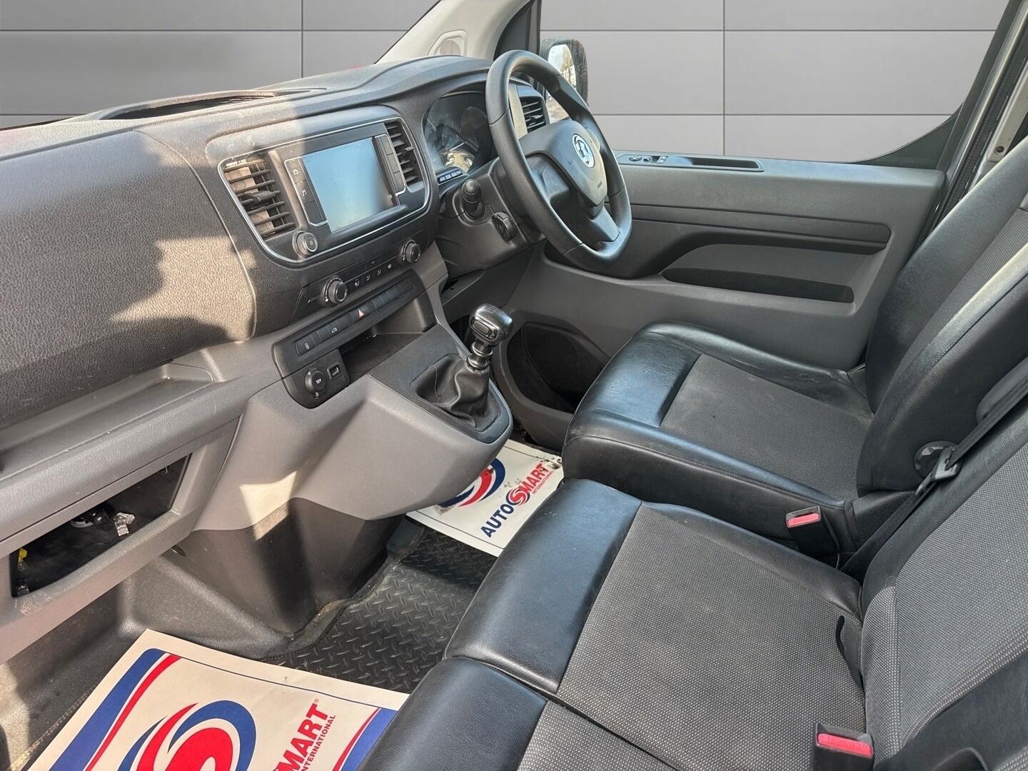 Used Vauxhall Vivaro 2022 for sale - 76953519: Photo 3