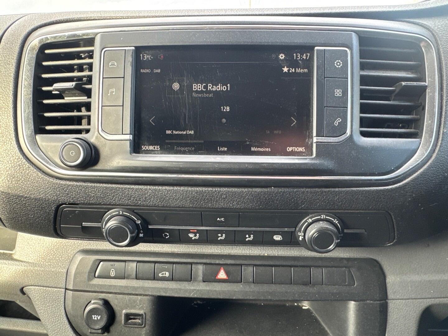 Used Vauxhall Vivaro 2022 for sale - 76953519: Photo 6