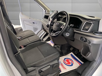 Used Ford Transit 2024 for sale - 75430471: Photo