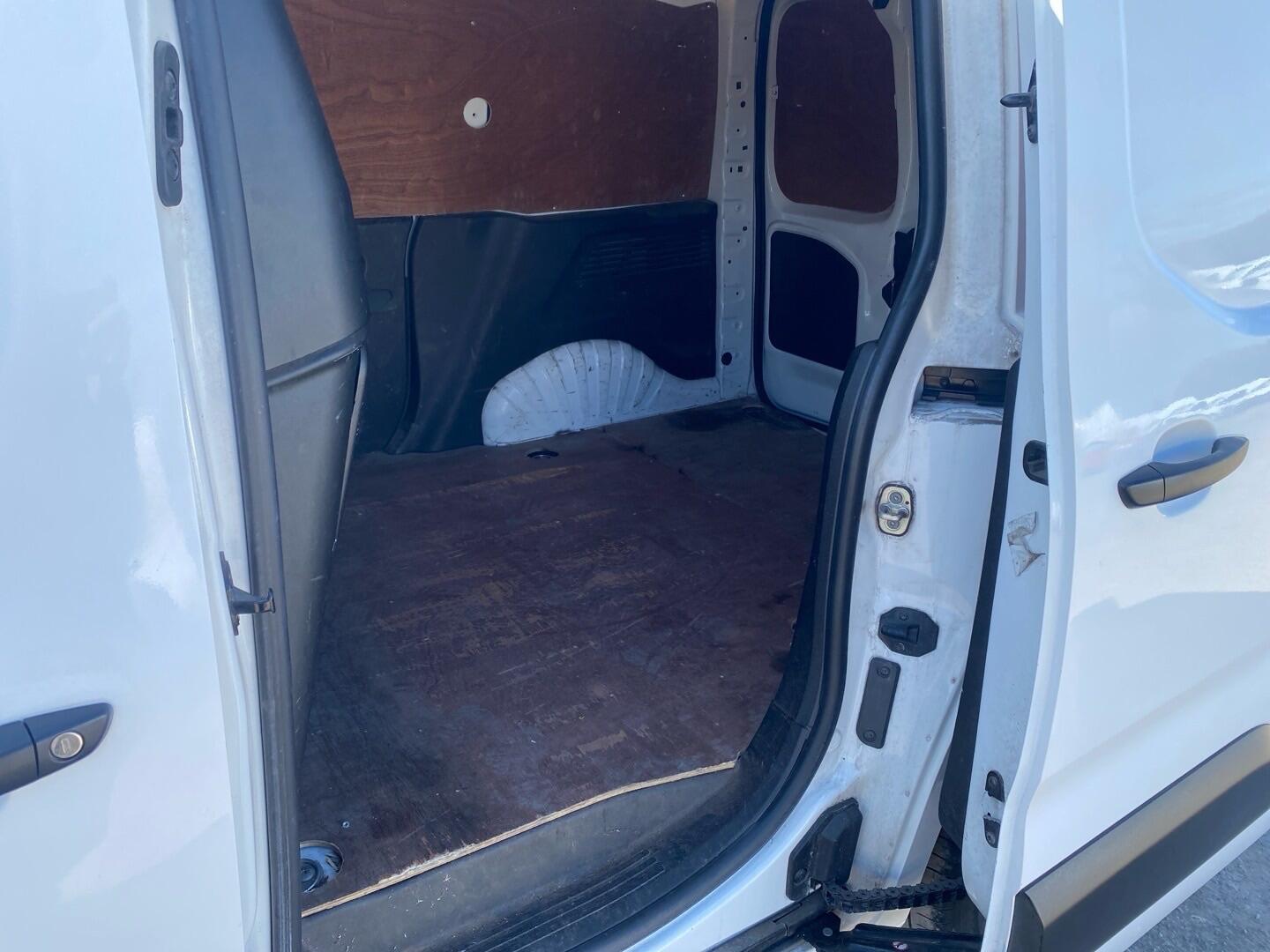 Used Peugeot Partner 2020 for sale - 78116433: Photo 11