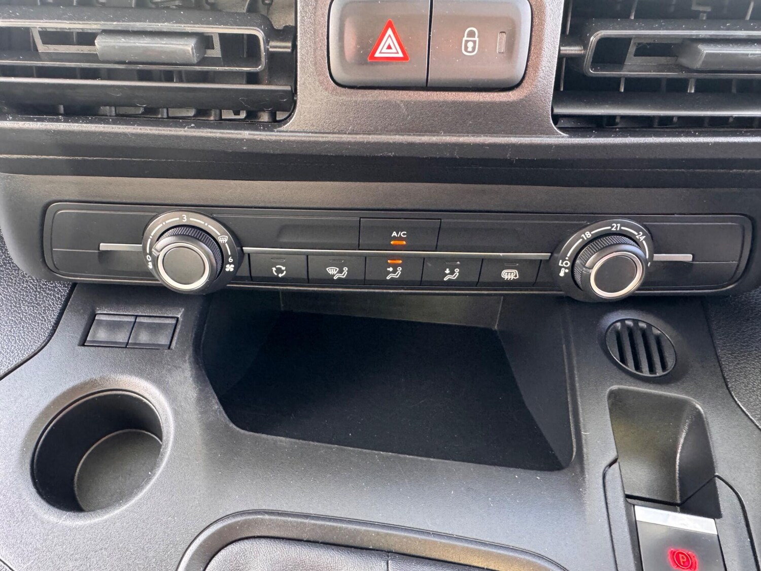 Used Citroen Berlingo 2021 for sale - 76227091: Photo 8