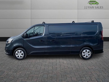 Used Renault Trafic 2023 for sale - 77970577: Photo