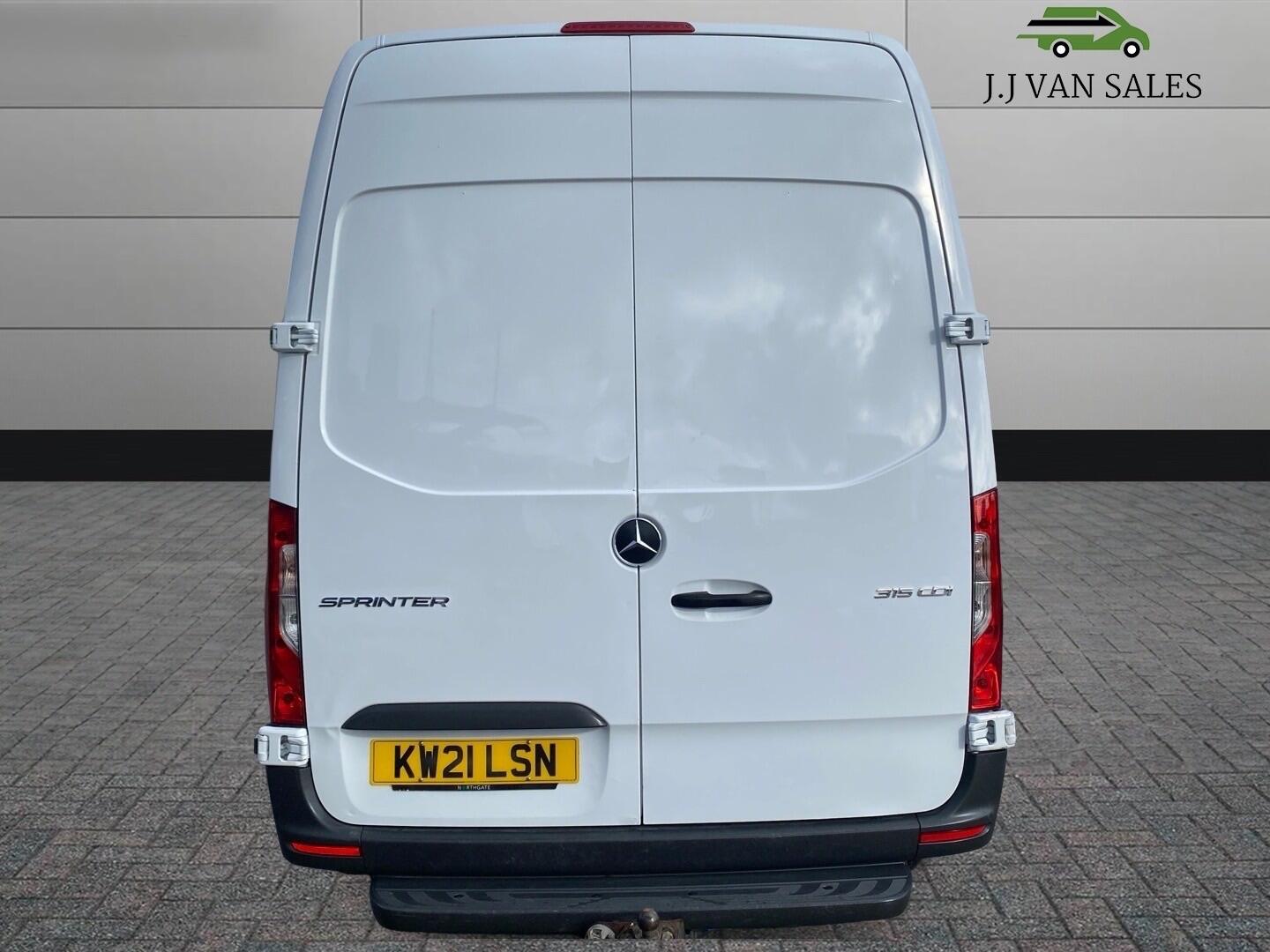 Used Mercedes-Benz Sprinter 2021 for sale - 77893008: Photo 7