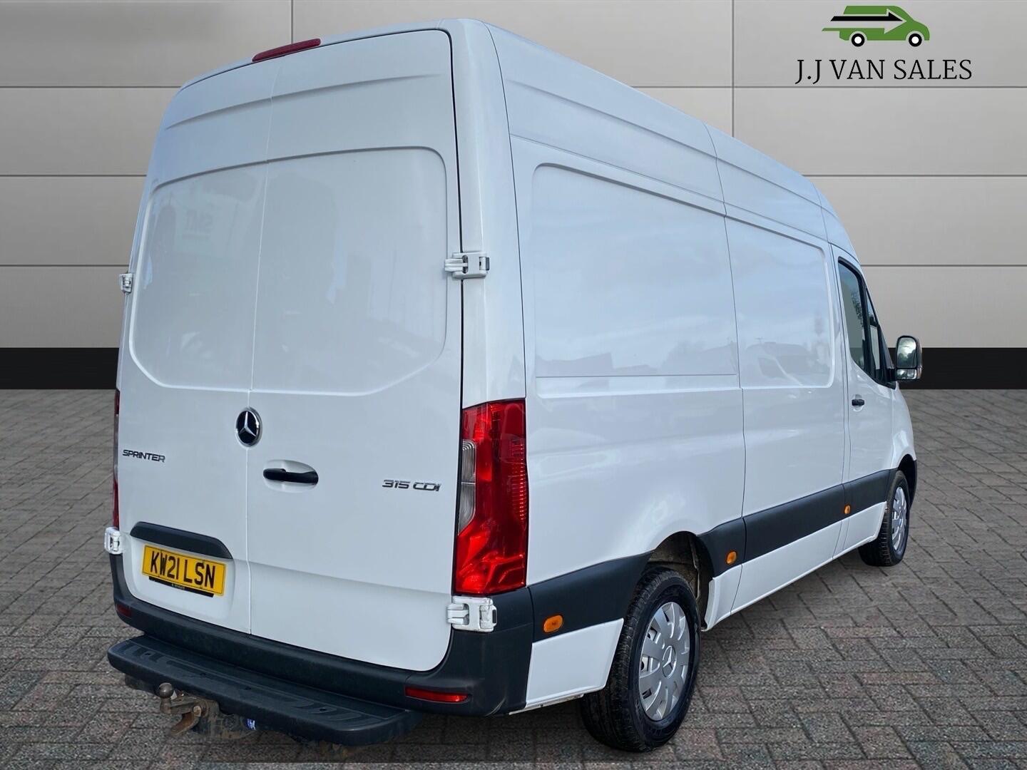 Used Mercedes-Benz Sprinter 2021 for sale - 77893008: Photo 8