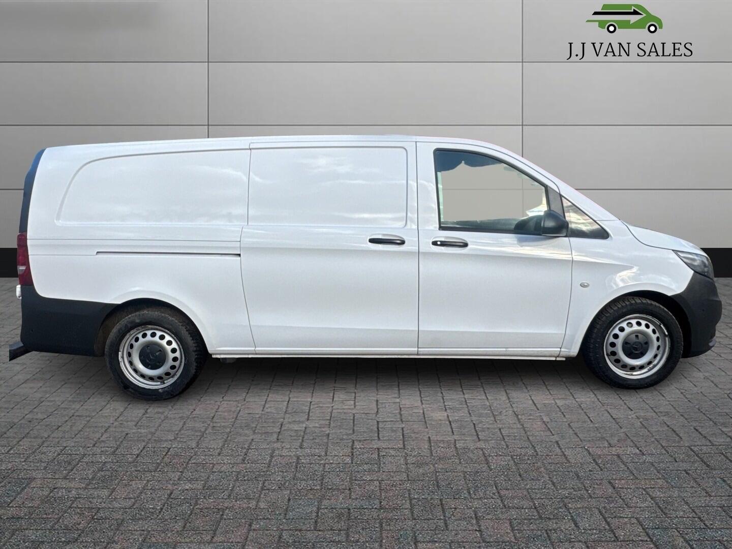 Used Mercedes-Benz Vito 2022 for sale - 76550839: Photo 8