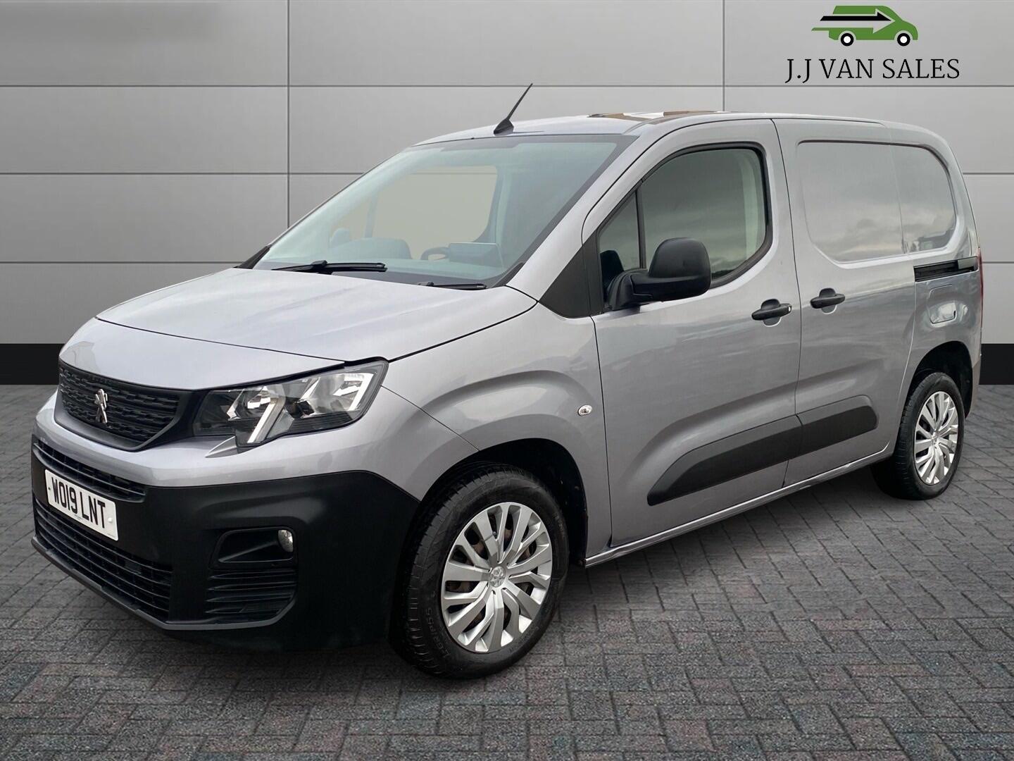 Used Peugeot Partner 2019 for sale - 77586891: Photo 3