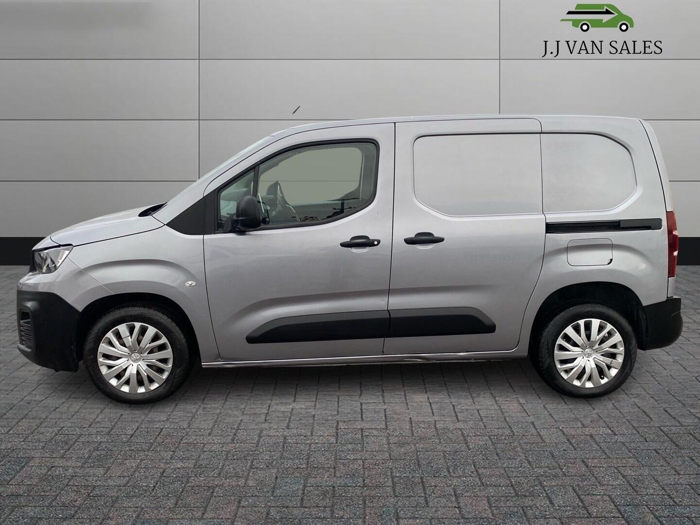 Used Peugeot Partner 2019 for sale - 77586891: Photo 4