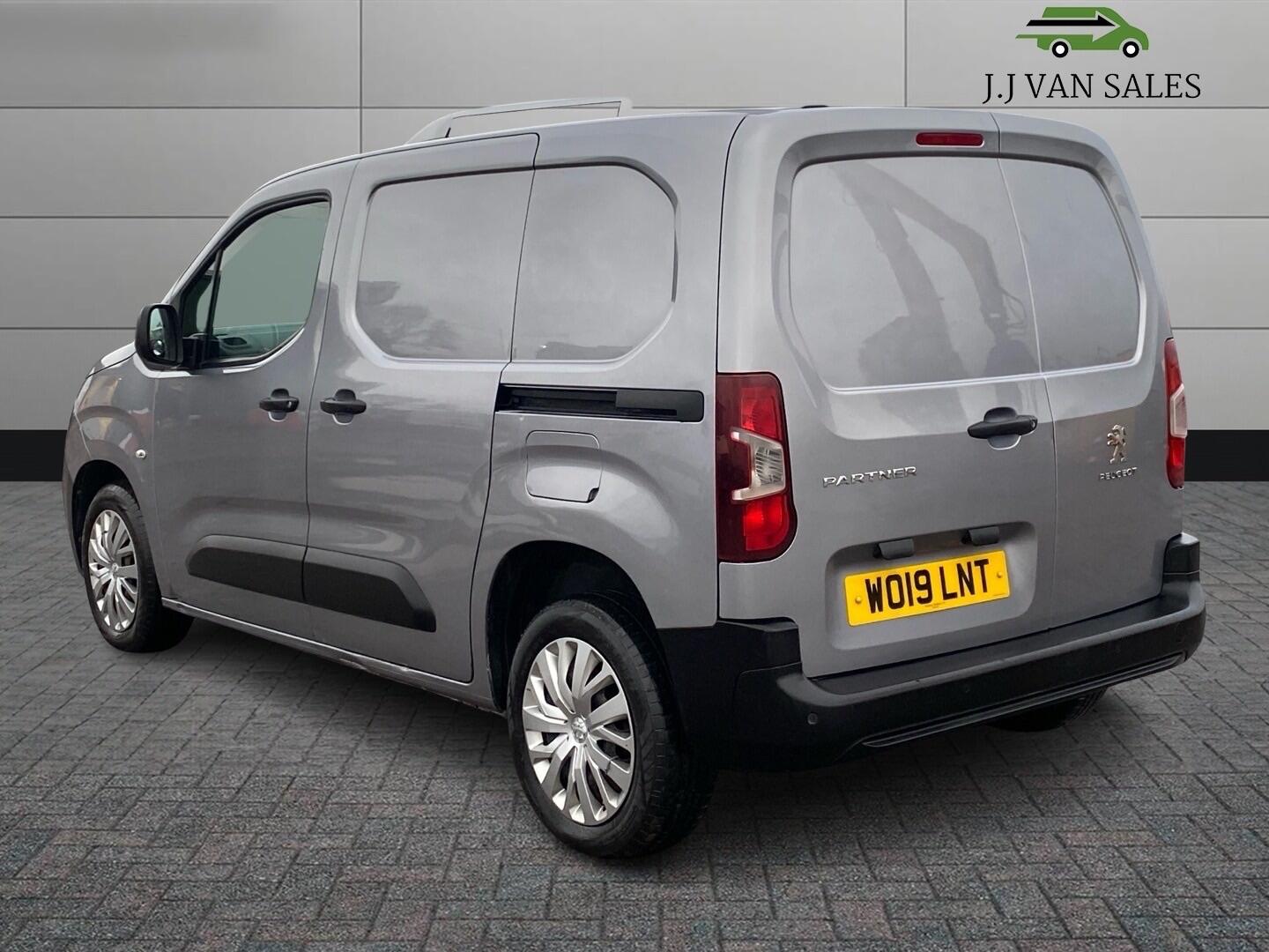 Used Peugeot Partner 2019 for sale - 77586891: Photo 5