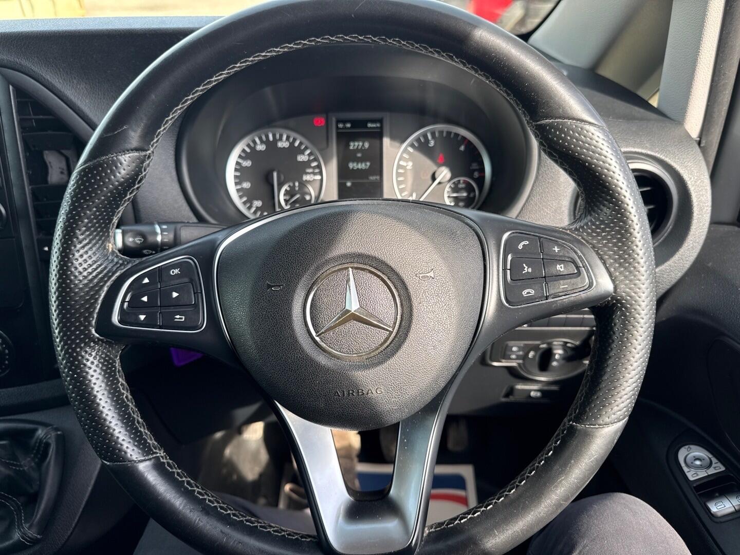 Used Mercedes-Benz Vito 2019 for sale - 77970443: Photo 16