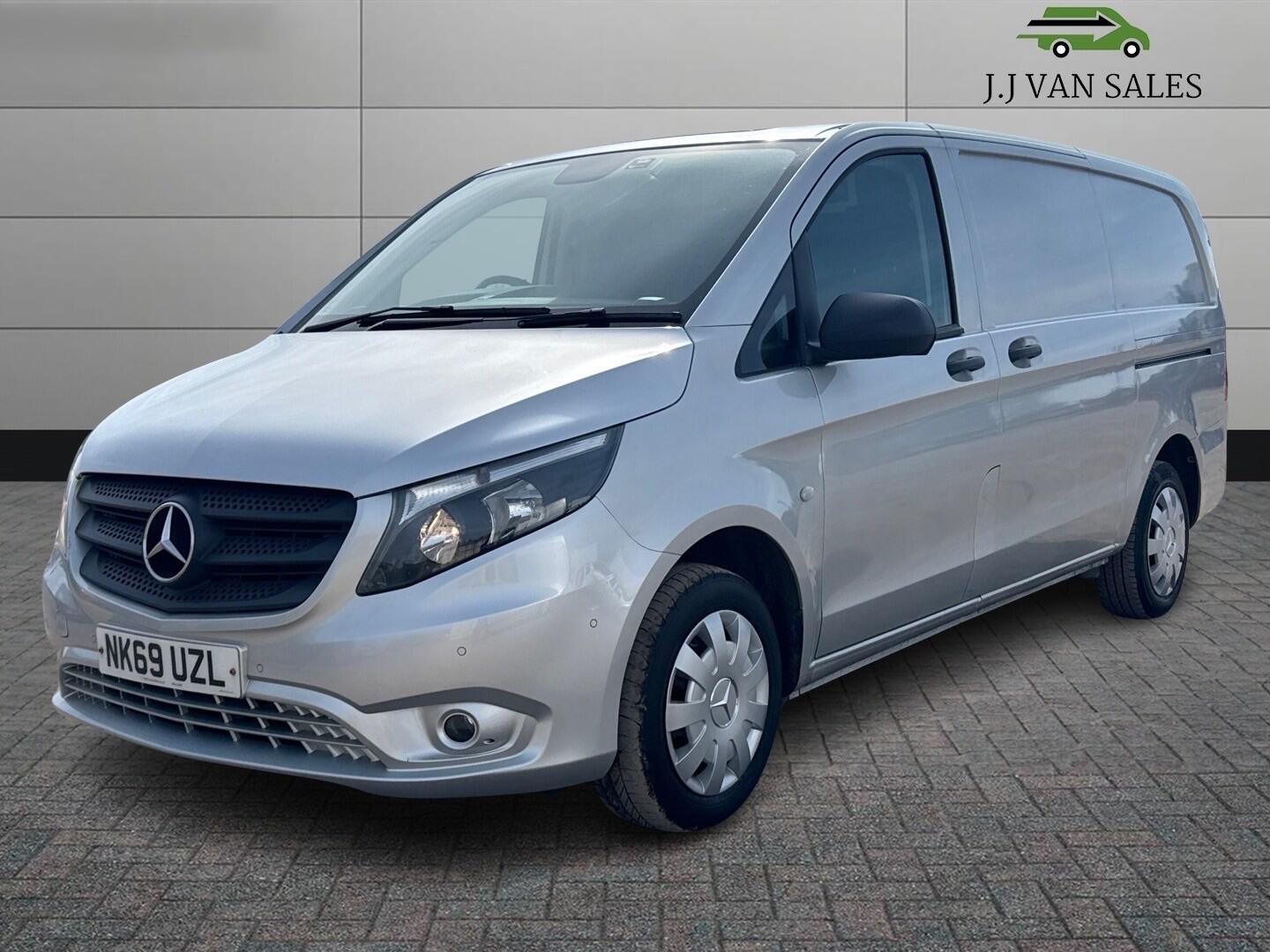 Used Mercedes-Benz Vito 2019 for sale - 77970443: Photo 3