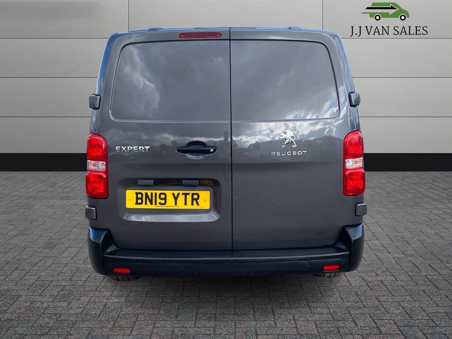 Used Peugeot Expert 2019 for sale - 76228006: Photo 9