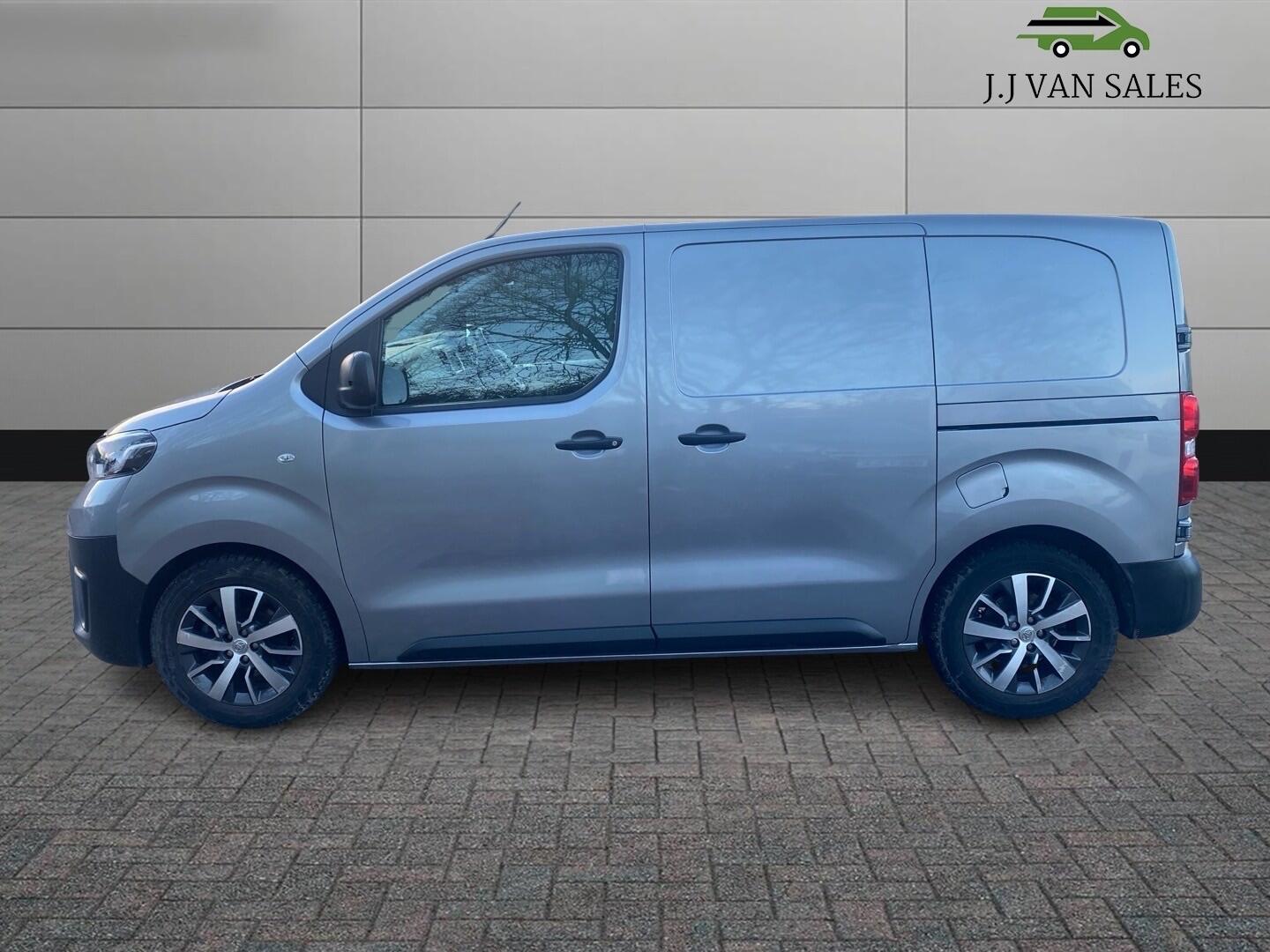 Used Toyota ProAce 2020 for sale - 76824856: Photo 5