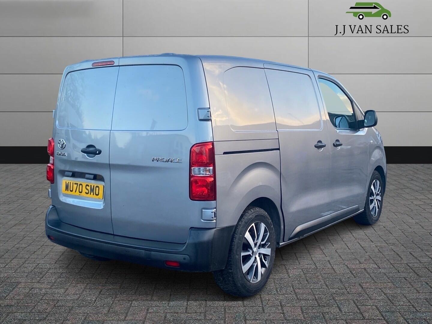 Used Toyota ProAce 2020 for sale - 76824856: Photo 6