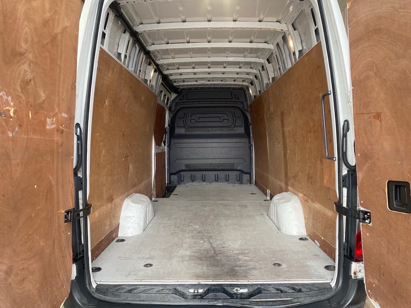 Used Mercedes-Benz Sprinter 2018 for sale - 77523744: Photo 12