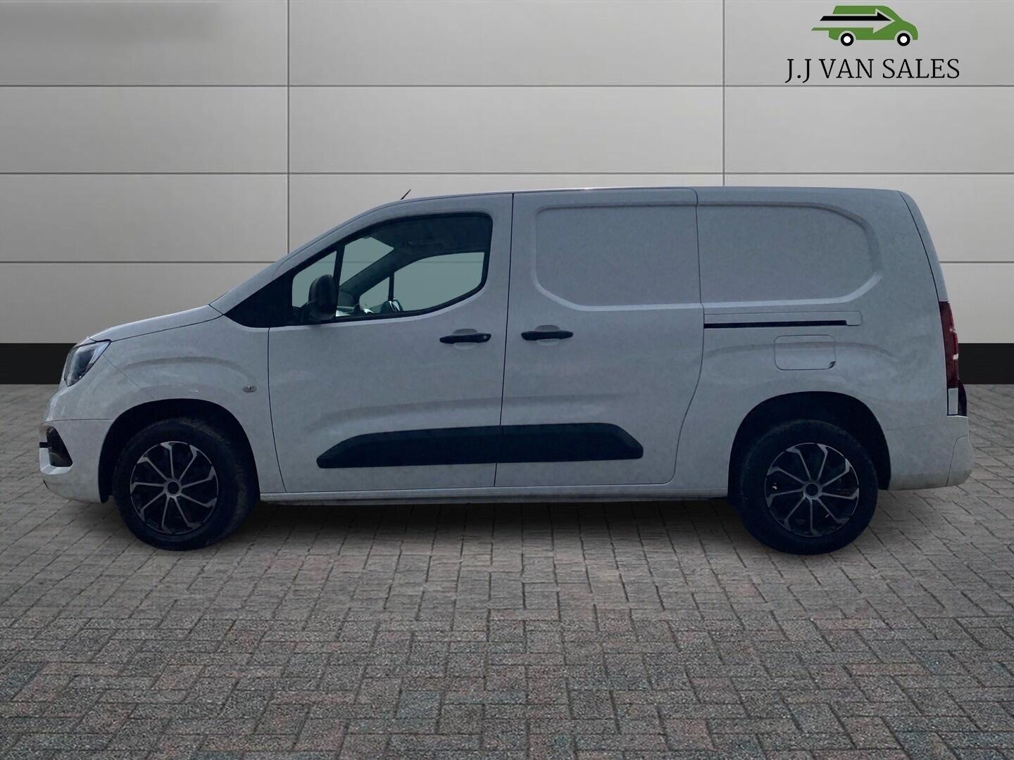 Used Vauxhall Combo 2020 for sale - 77586479: Photo 4