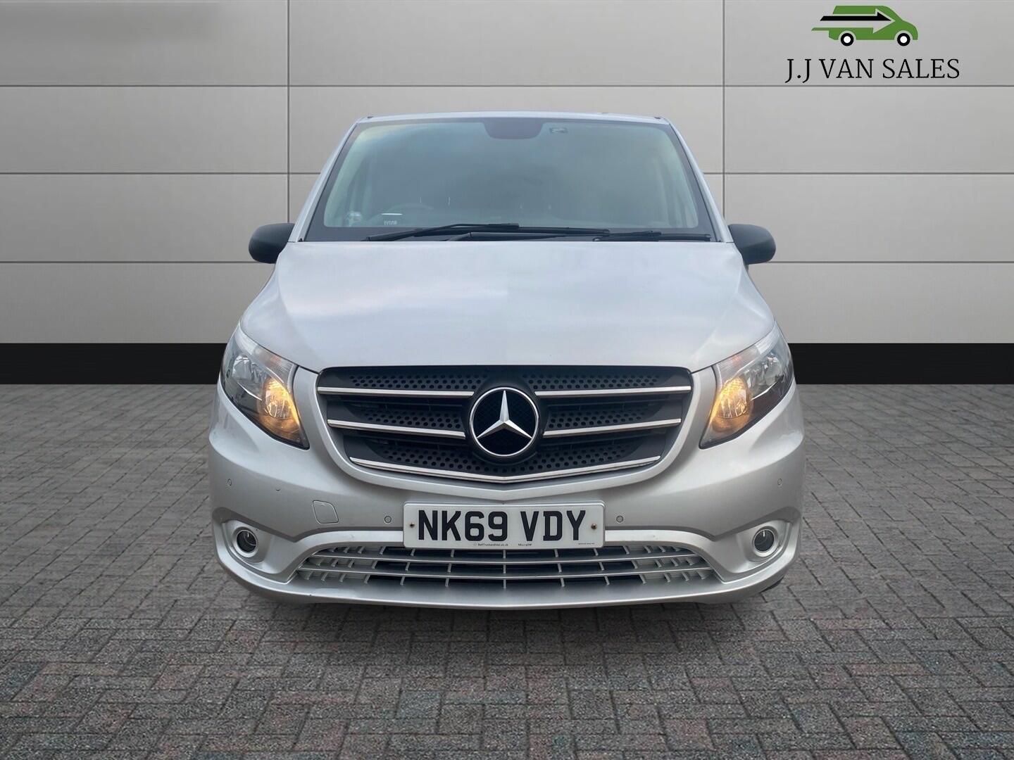 Used Mercedes-Benz Vito 2019 for sale - 76913914: Photo 2