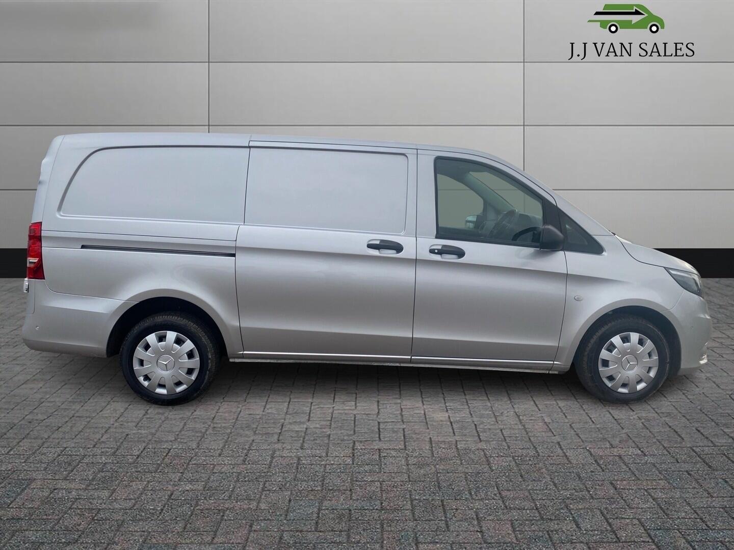 Used Mercedes-Benz Vito 2019 for sale - 76913914: Photo 4