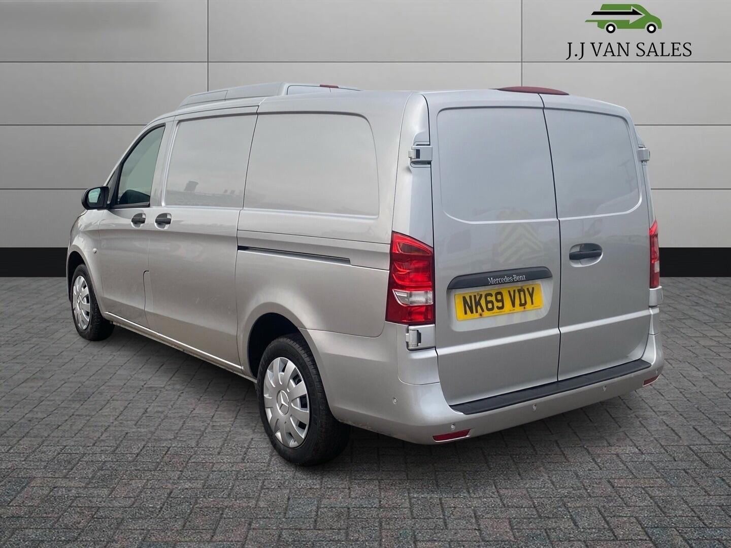 Used Mercedes-Benz Vito 2019 for sale - 76913914: Photo 8