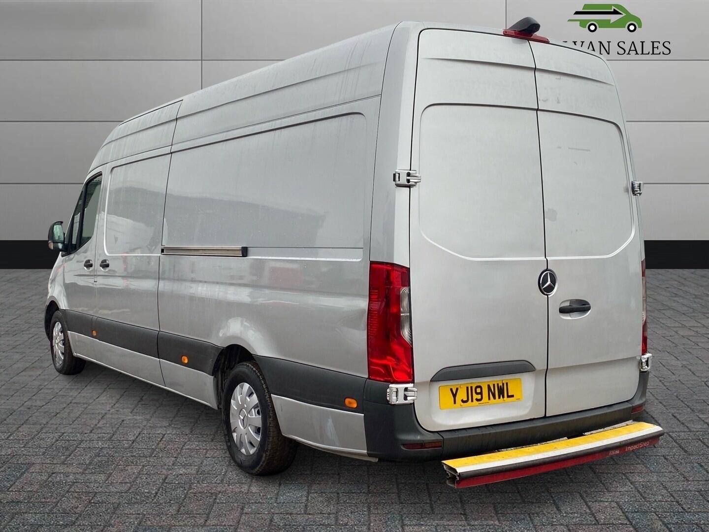 Used Mercedes-Benz Sprinter for sale - 77215677: Photo 12