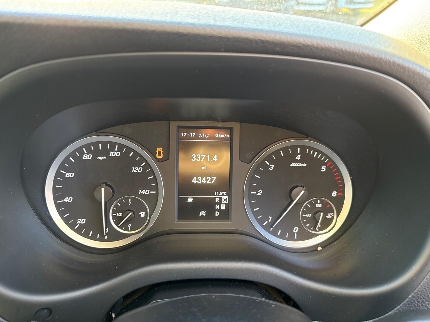 Used Mercedes-Benz Vito 2022 for sale - 77838621: Photo 11