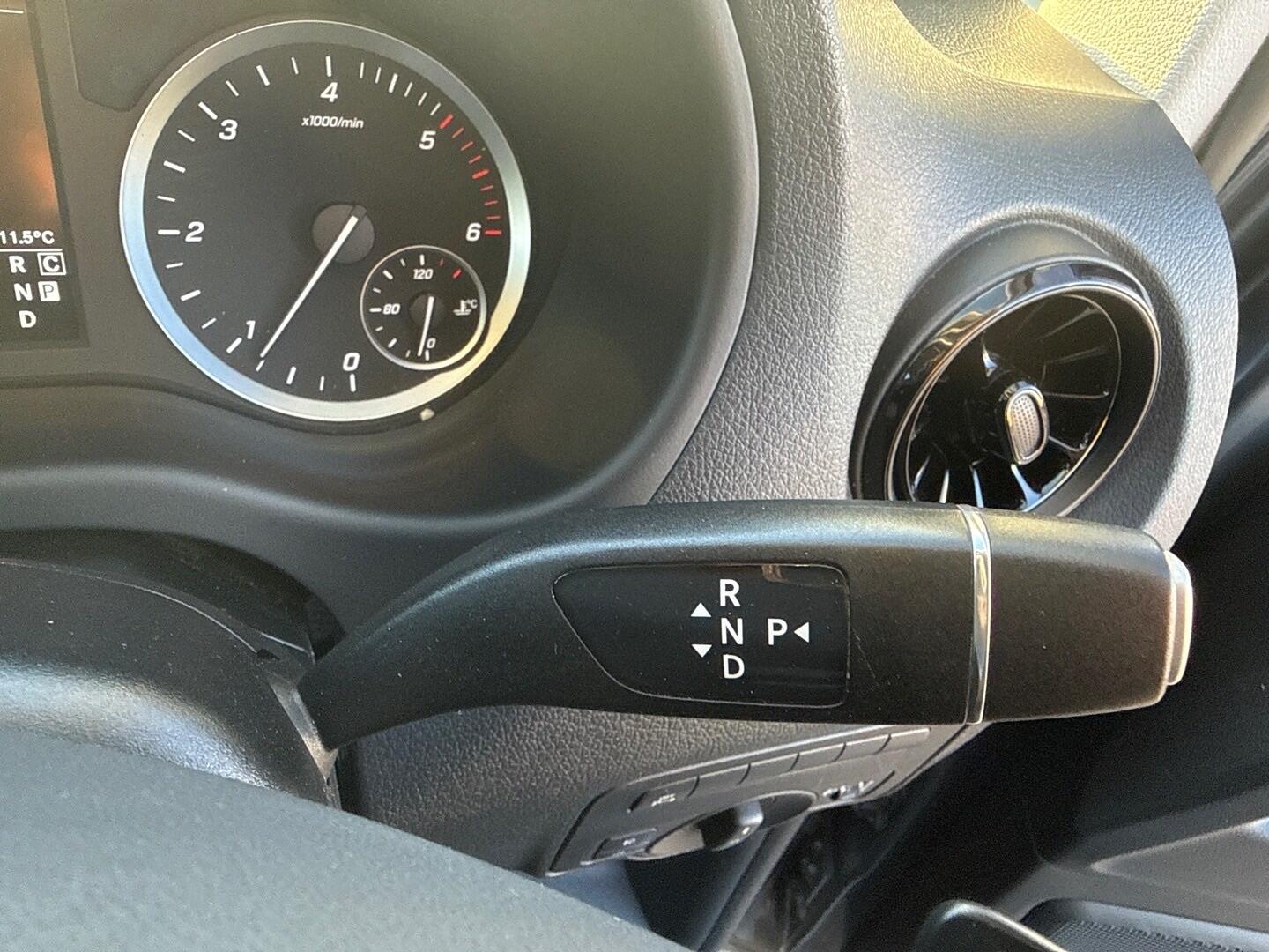 Used Mercedes-Benz Vito 2022 for sale - 77838621: Photo 9