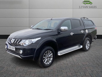 Used Mitsubishi L200 2018 for sale - 76001136: Photo