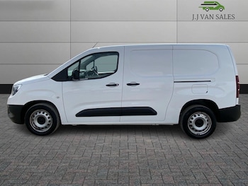 Used Vauxhall Combo 2020 for sale - 79426750: Photo