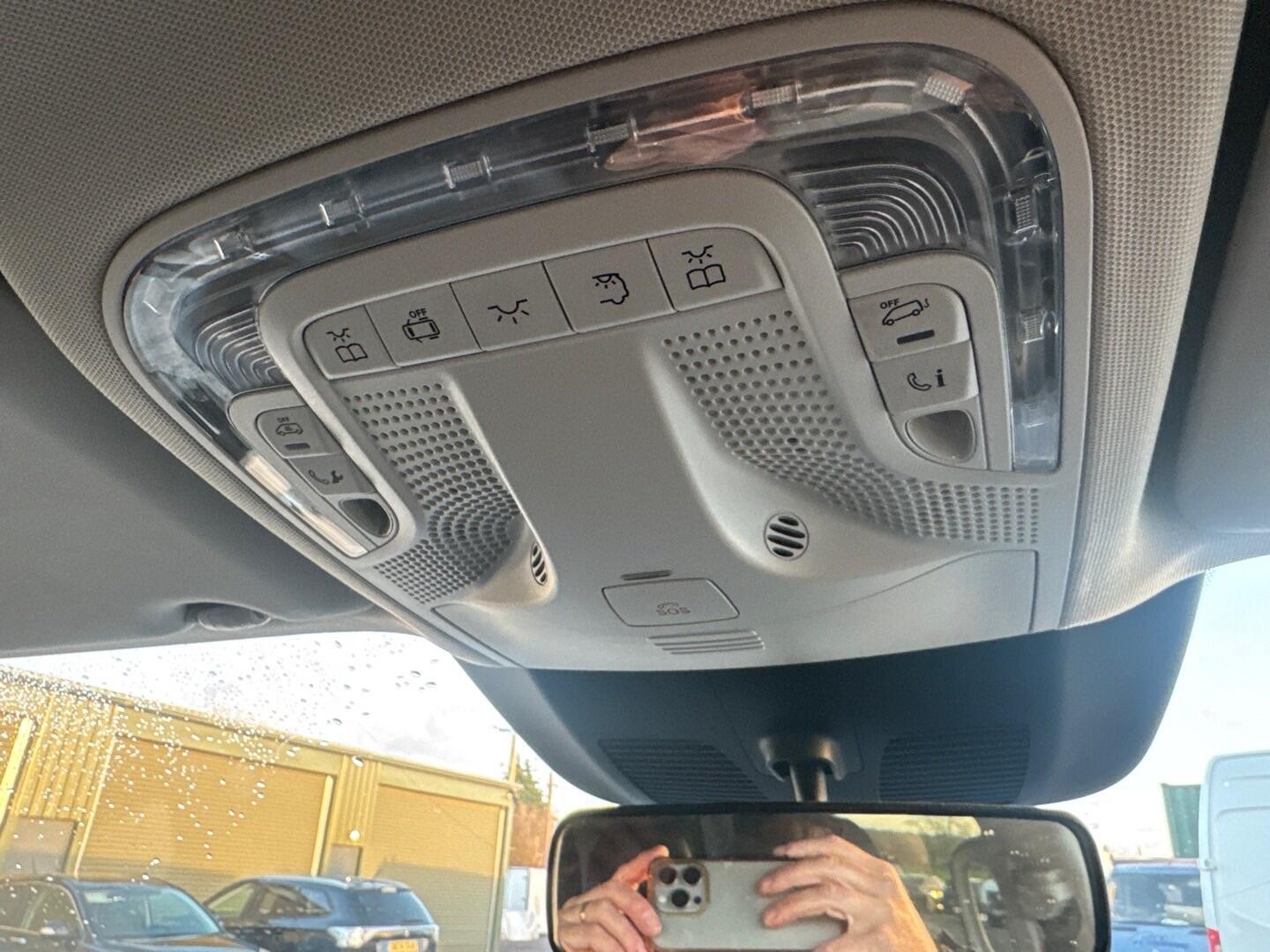 Used Mercedes-Benz Vito 2023 for sale - 76898650: Photo 18