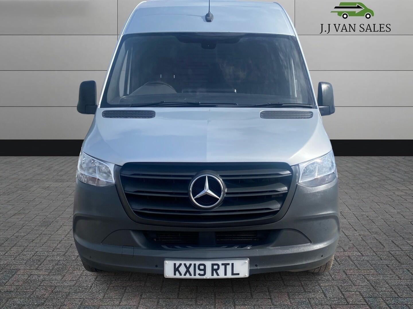 Used Mercedes-Benz Sprinter 2019 for sale - 77839084: Photo 2