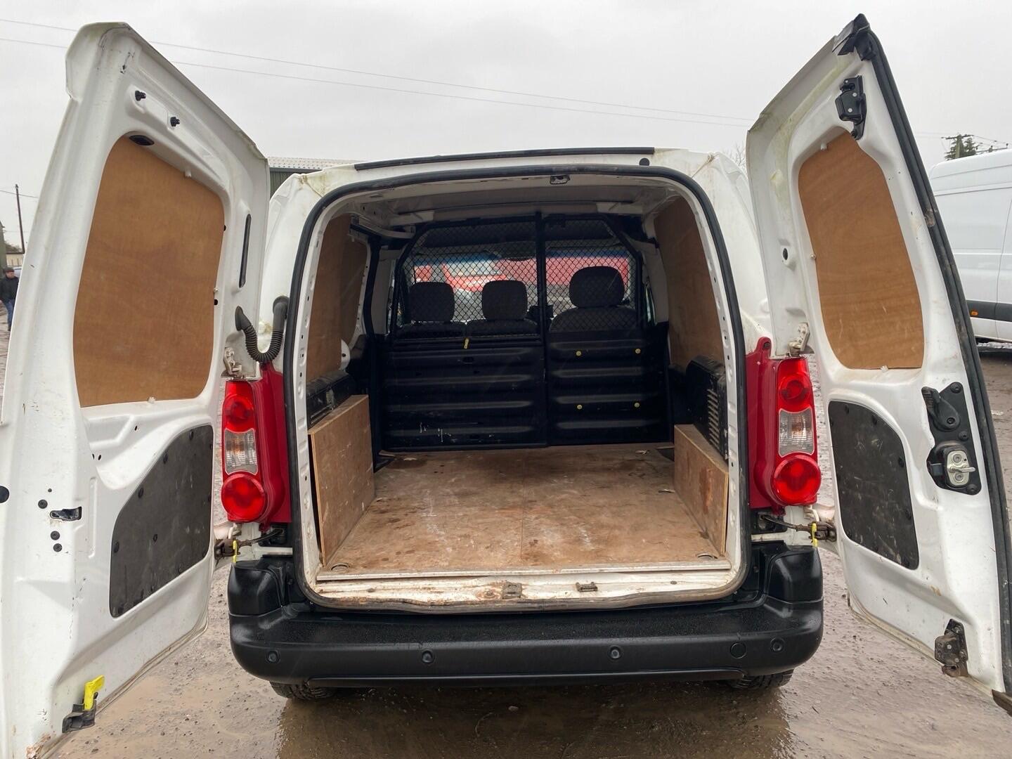 Used Peugeot Partner 2016 for sale - 77143023: Photo 5