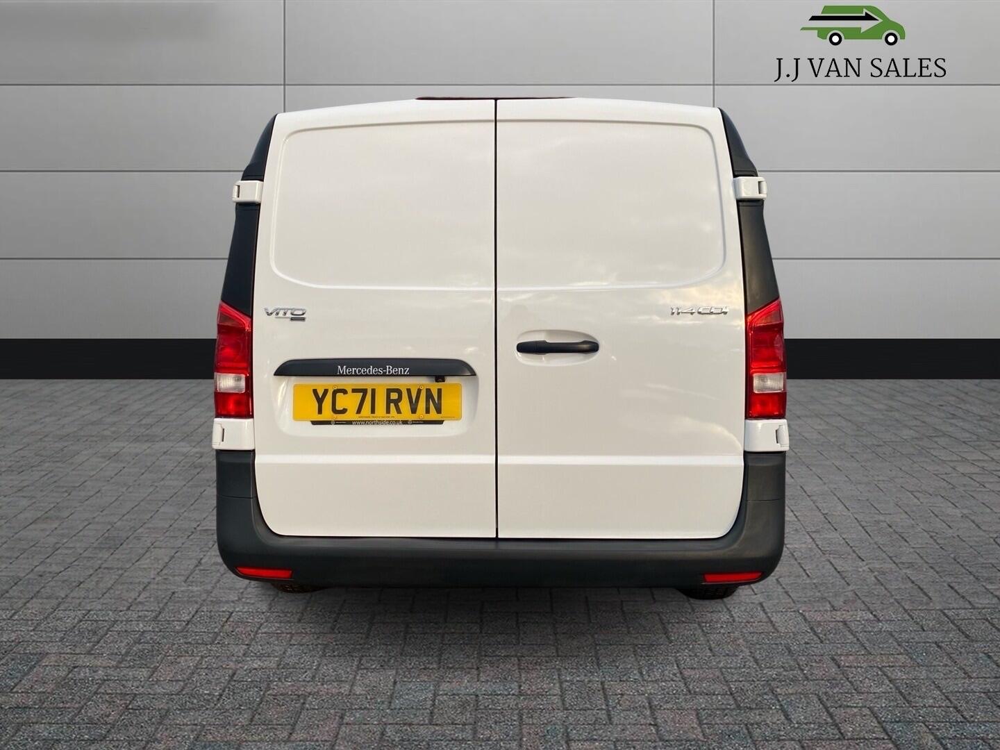 Used Mercedes-Benz Vito 2021 for sale - 77162729: Photo 11