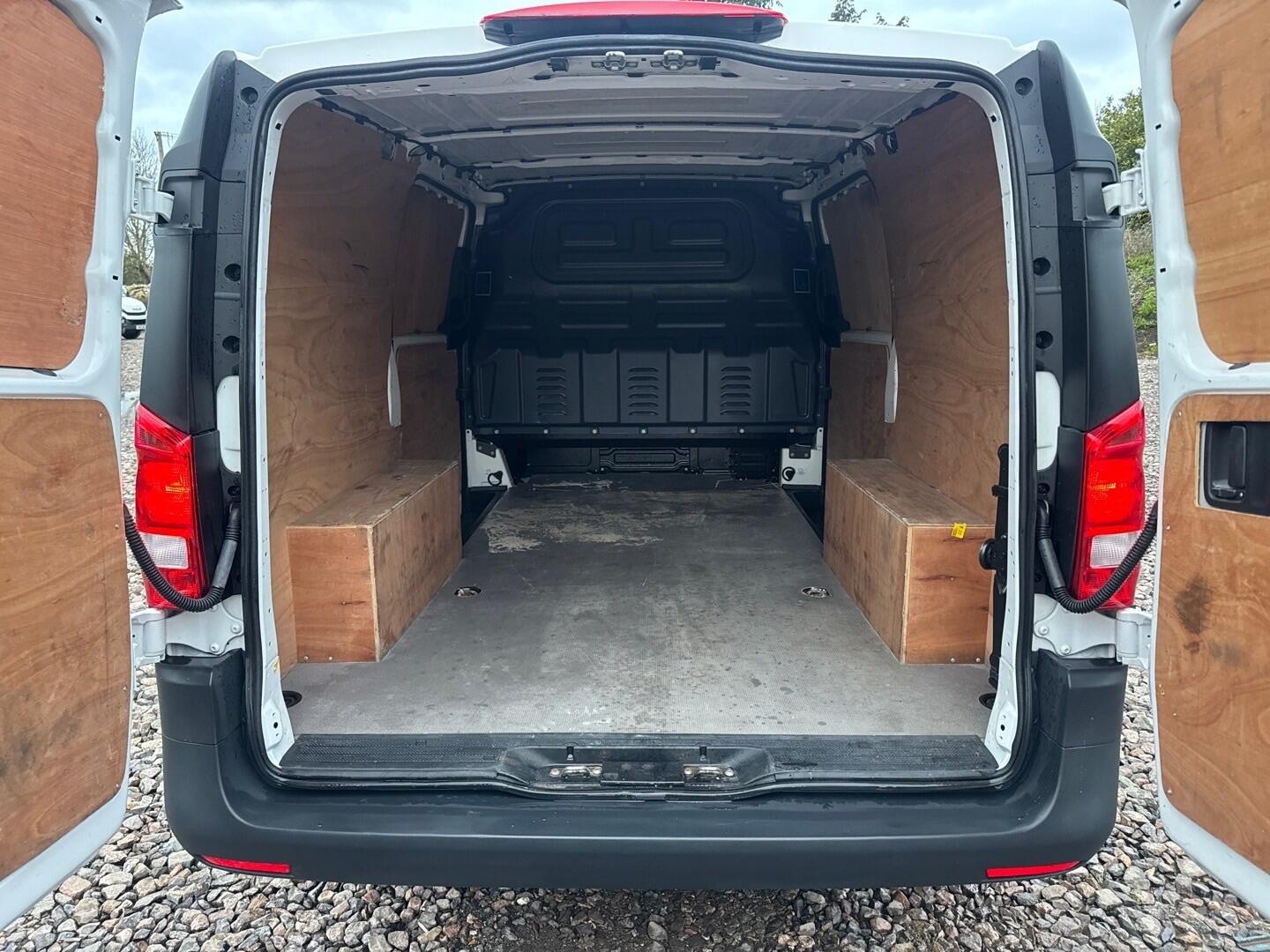 Used Mercedes-Benz Vito 2021 for sale - 77162729: Photo 14