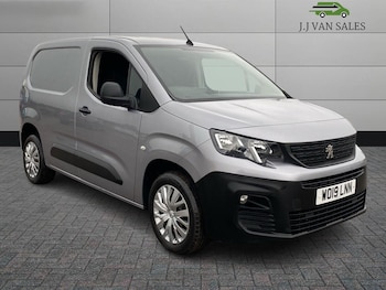 Peugeot Partner feature image