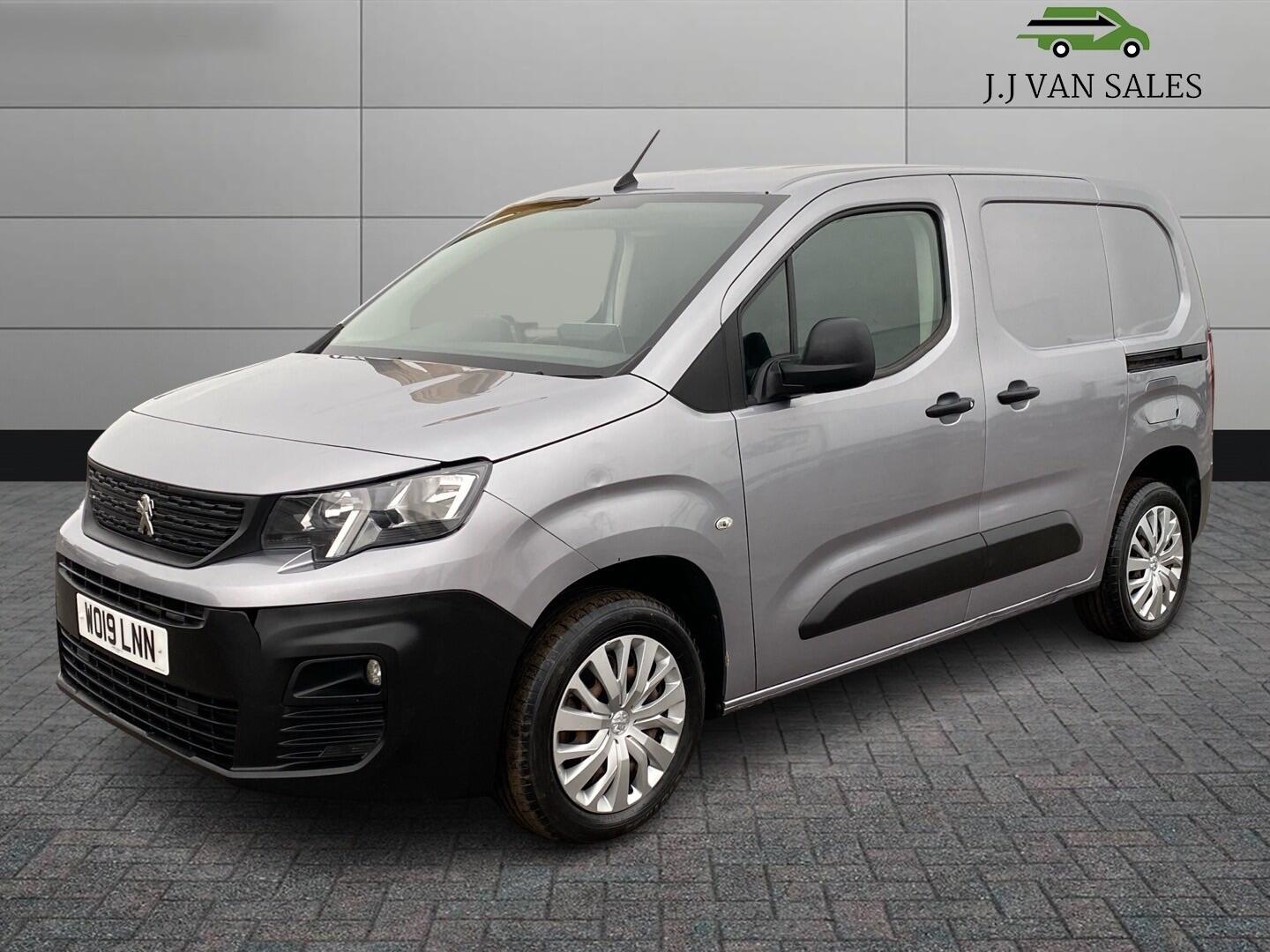 Used Peugeot Partner 2019 for sale - 77587355: Photo 3