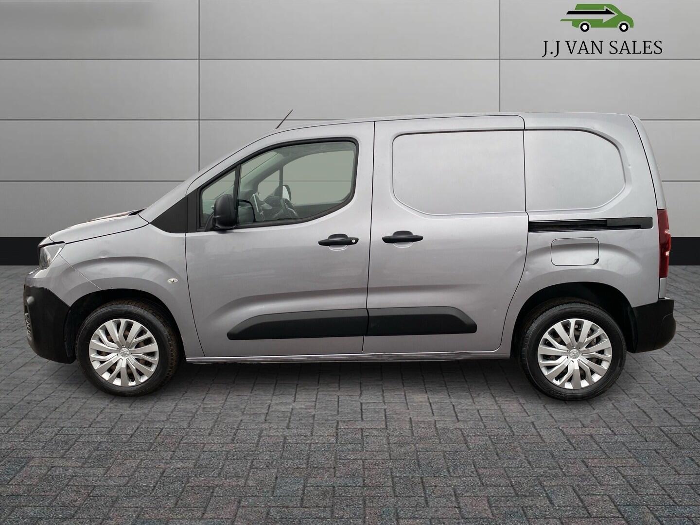 Used Peugeot Partner 2019 for sale - 77587355: Photo 4