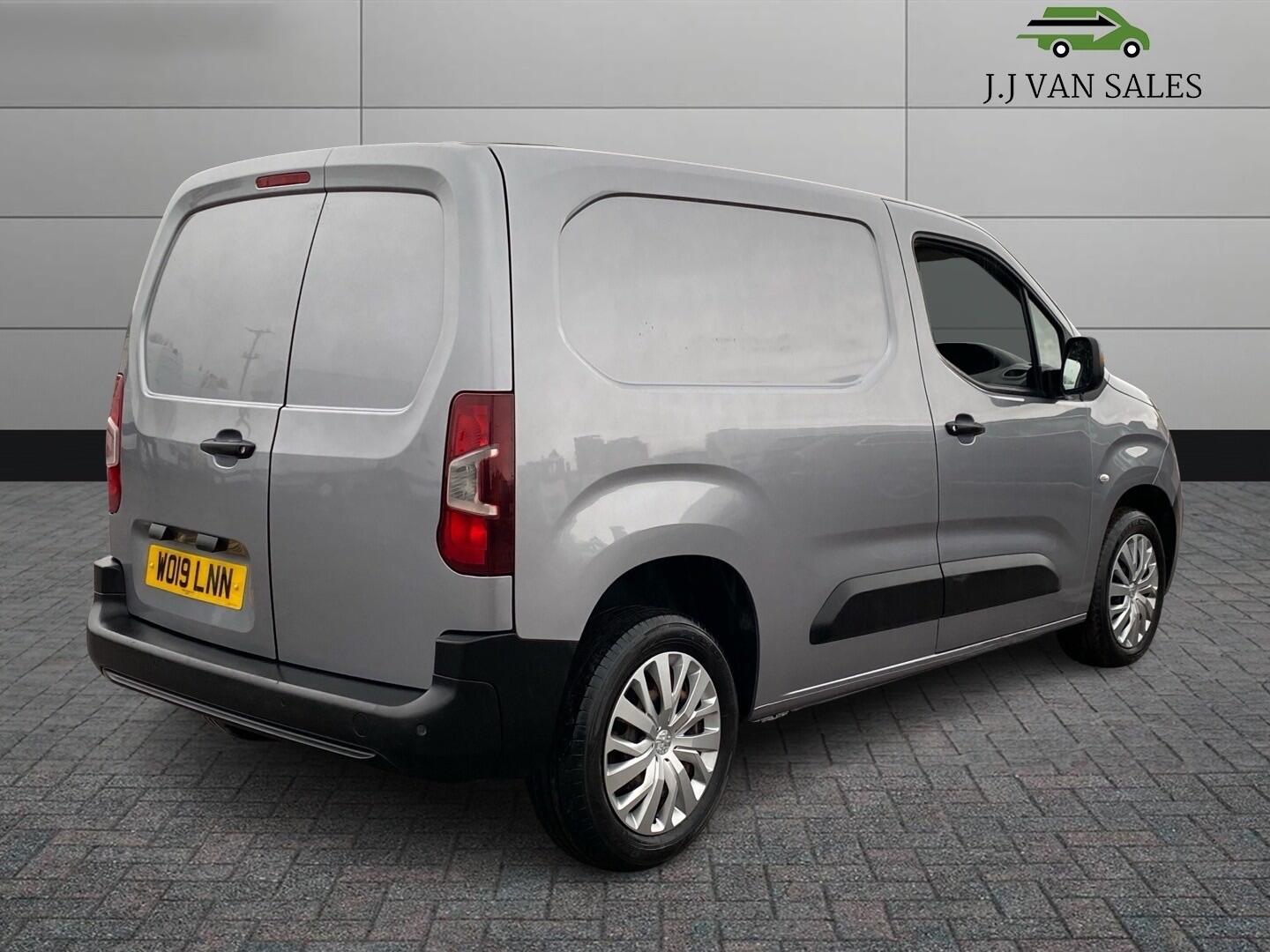 Used Peugeot Partner 2019 for sale - 77587355: Photo 8