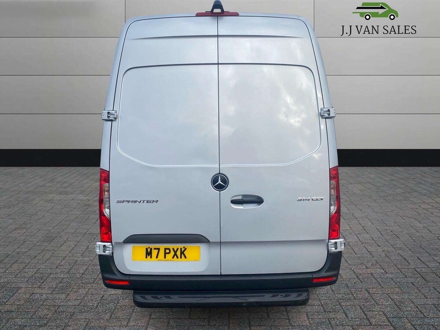 Used Mercedes-Benz Sprinter 2018 for sale - 76913727: Photo 12