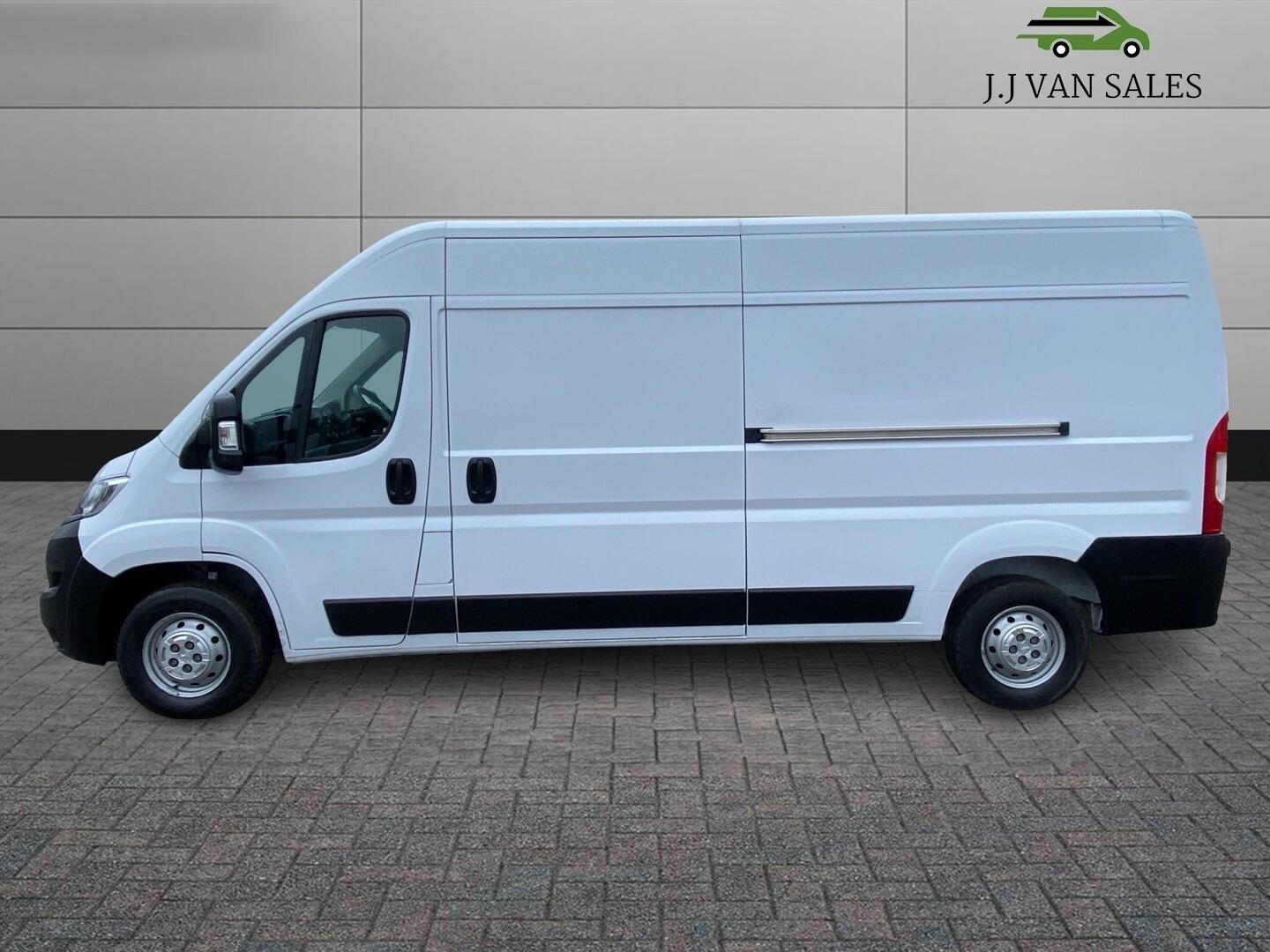 Used Vauxhall Movano 2022 for sale - 77625216: Photo 4