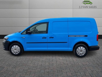 Used Volkswagen Caddy Maxi 2017 for sale - 79564674: Photo