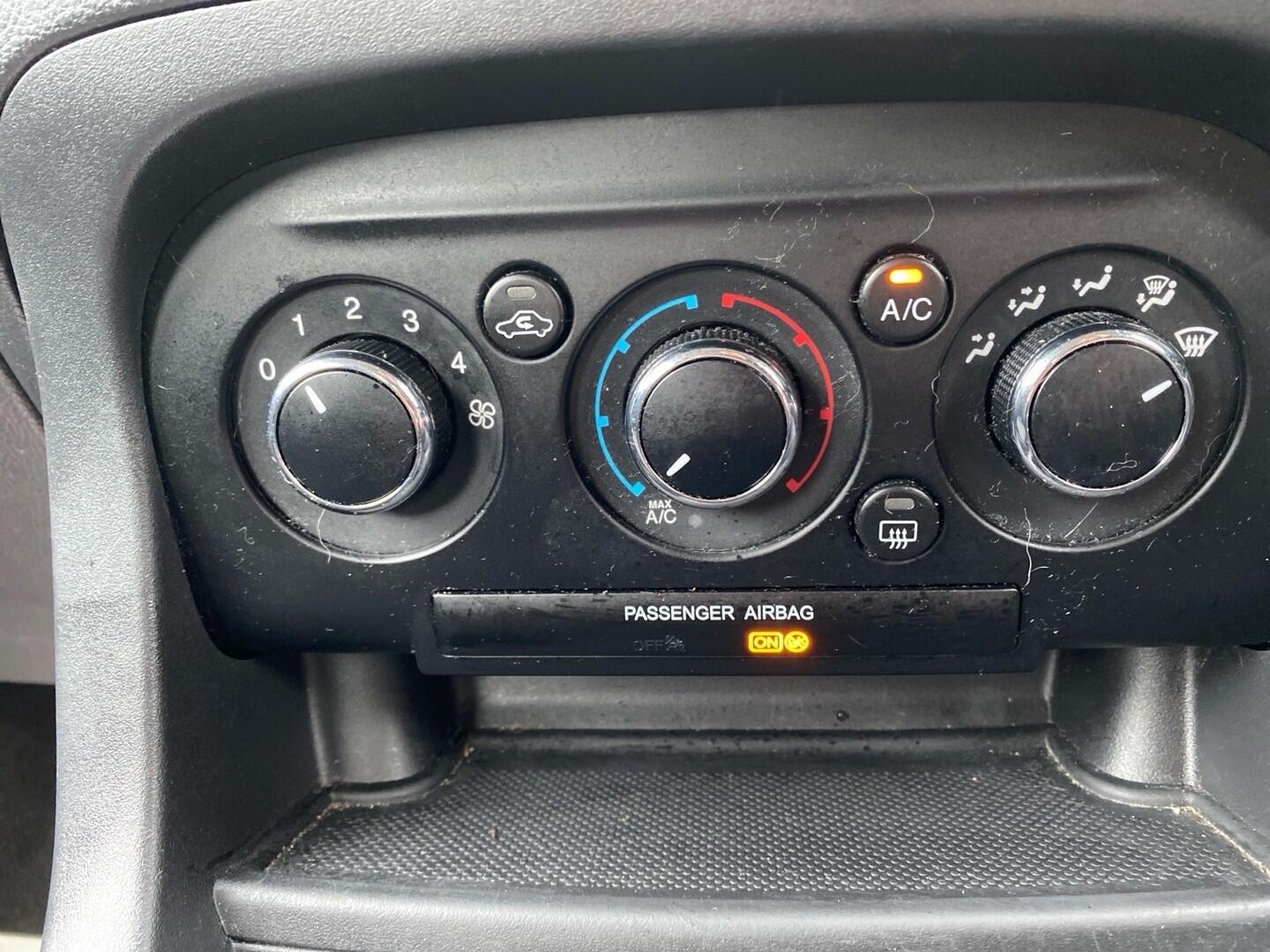 Used Ford Ka+ 2017 for sale - 77496141: Photo 12