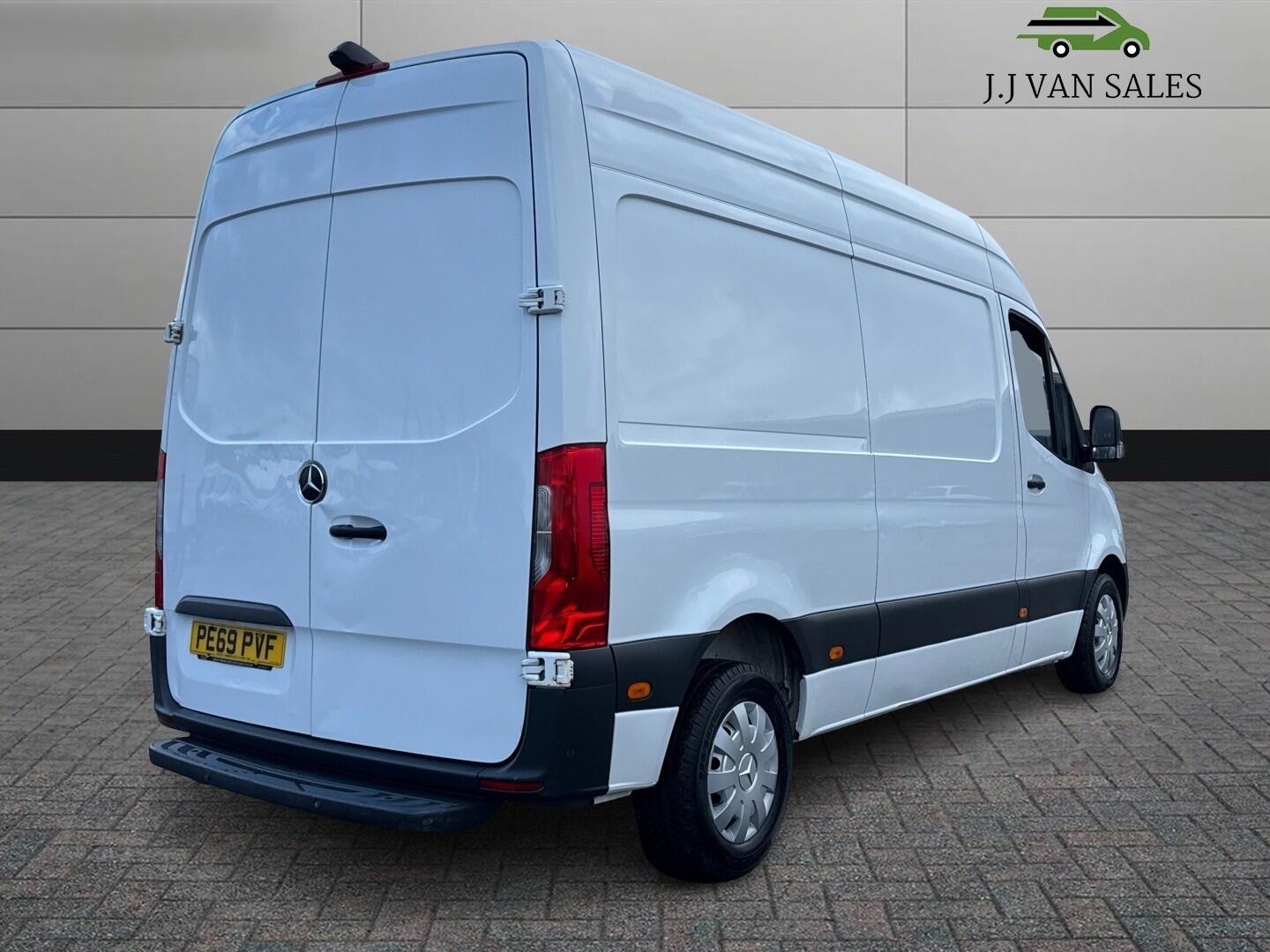 Used Mercedes-Benz Sprinter 2019 for sale - 77305605: Photo 11