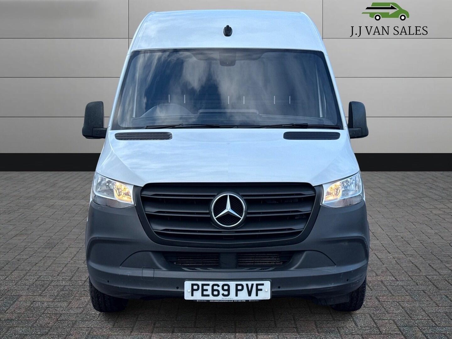 Used Mercedes-Benz Sprinter 2019 for sale - 77305605: Photo 2