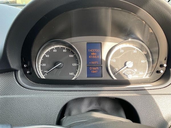 Used Mercedes-Benz Vito 2012 for sale - 76199807: Photo 16