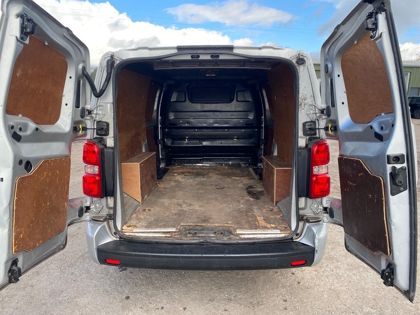 Used Peugeot Expert 2019 for sale - 76226345: Photo 10